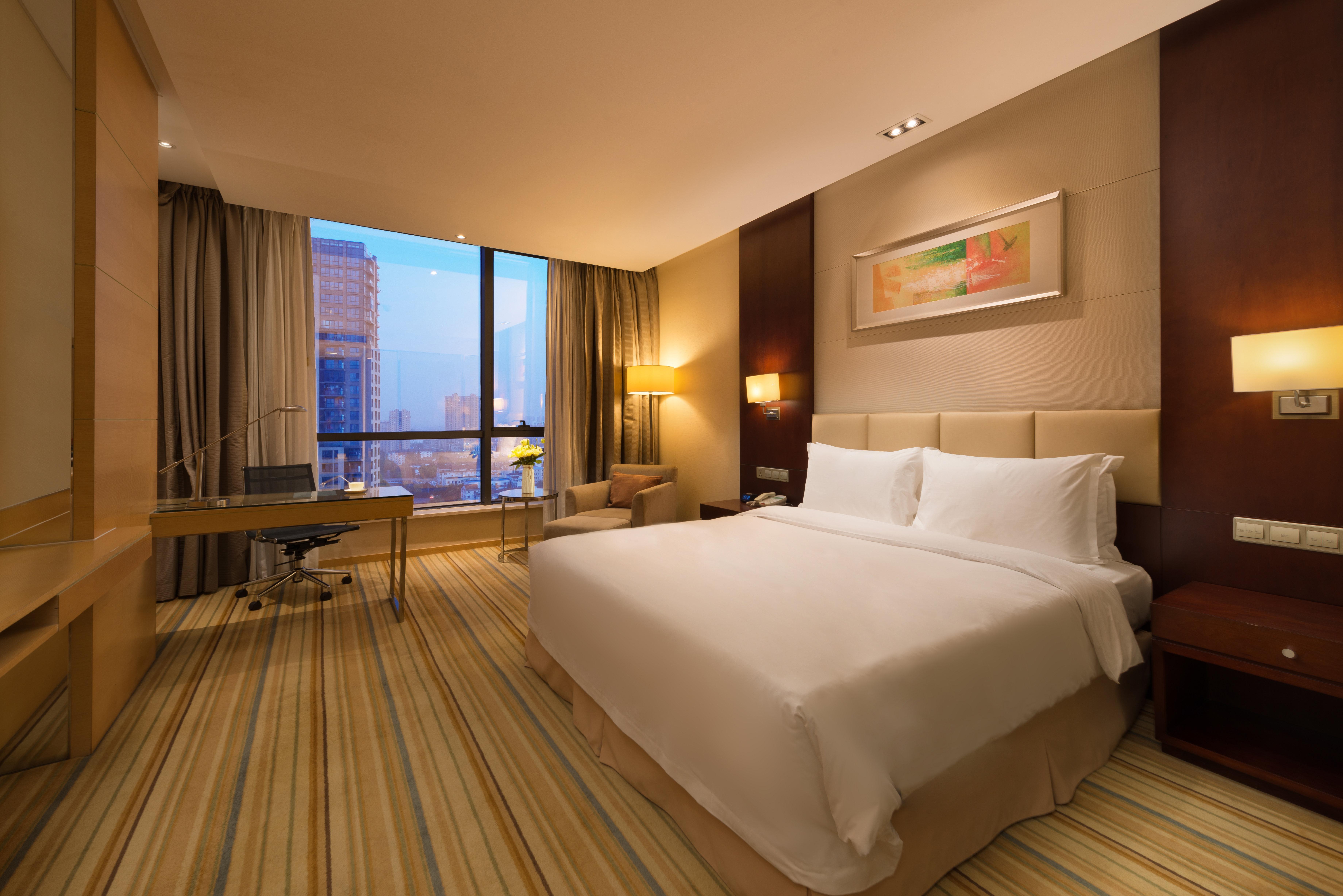 Holiday Inn Taicang City Centre By Ihg Exterior photo