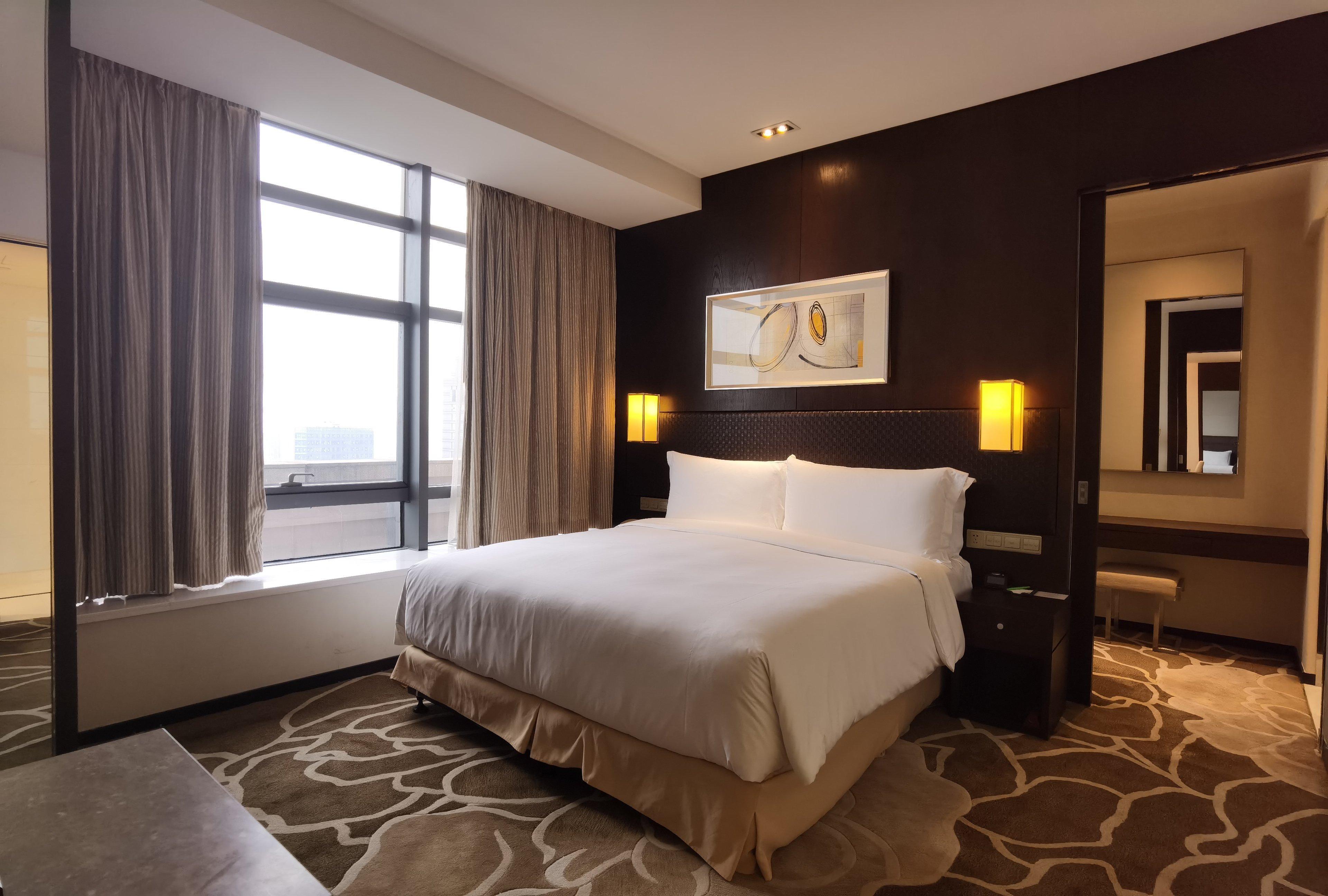 Holiday Inn Taicang City Centre By Ihg Exterior photo